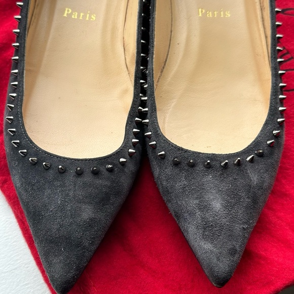 Christian Louboutin Grey Suede Anjalina Ballet Flats - Picture 5 of 11